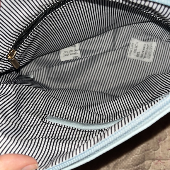 SUGU vegan leather handbag - Picture 2 of 4